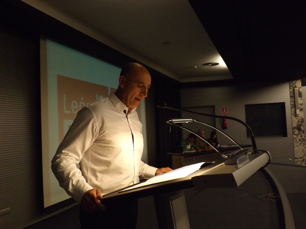 Diez destaca la necesidad de contar con las bases para hacer un proyecto socialista cre&iacute;ble