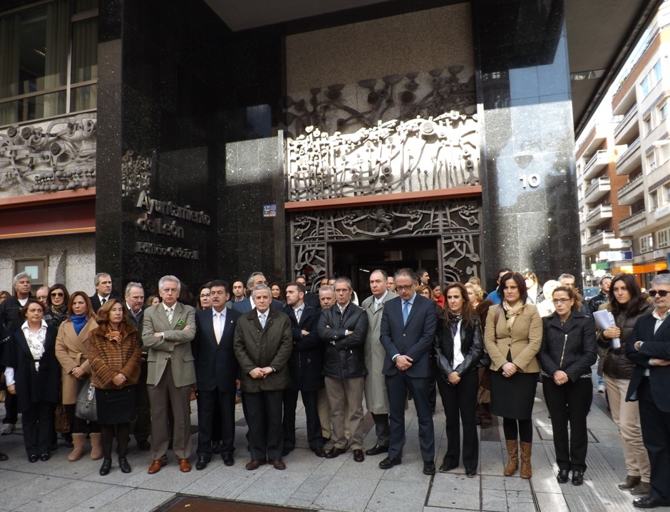 La Agrupaci&oacute;n Socialista de Le&oacute;n se suma las condolencias por el accidente en Llombera de Gord&oacute;n